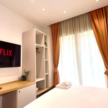 Pensionat Michelangelo 48 Neapel