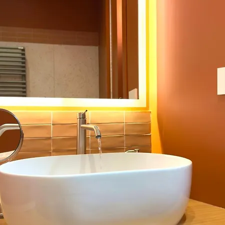 Michelangelo 48 Pensionat